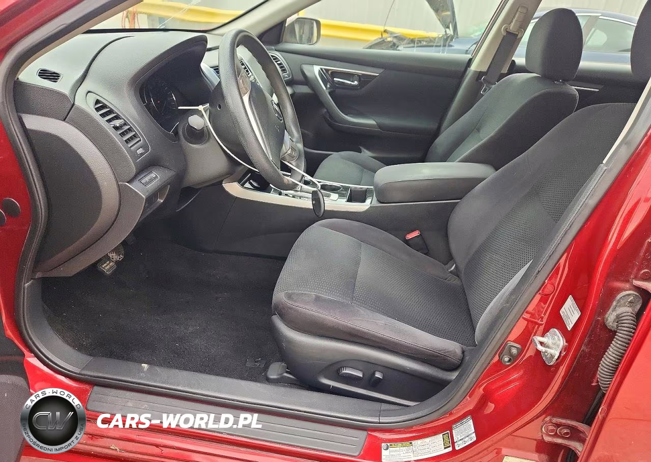 2014 Nissan Altima 2.5 S VIN:1N4AL3APXEN240729 - 7