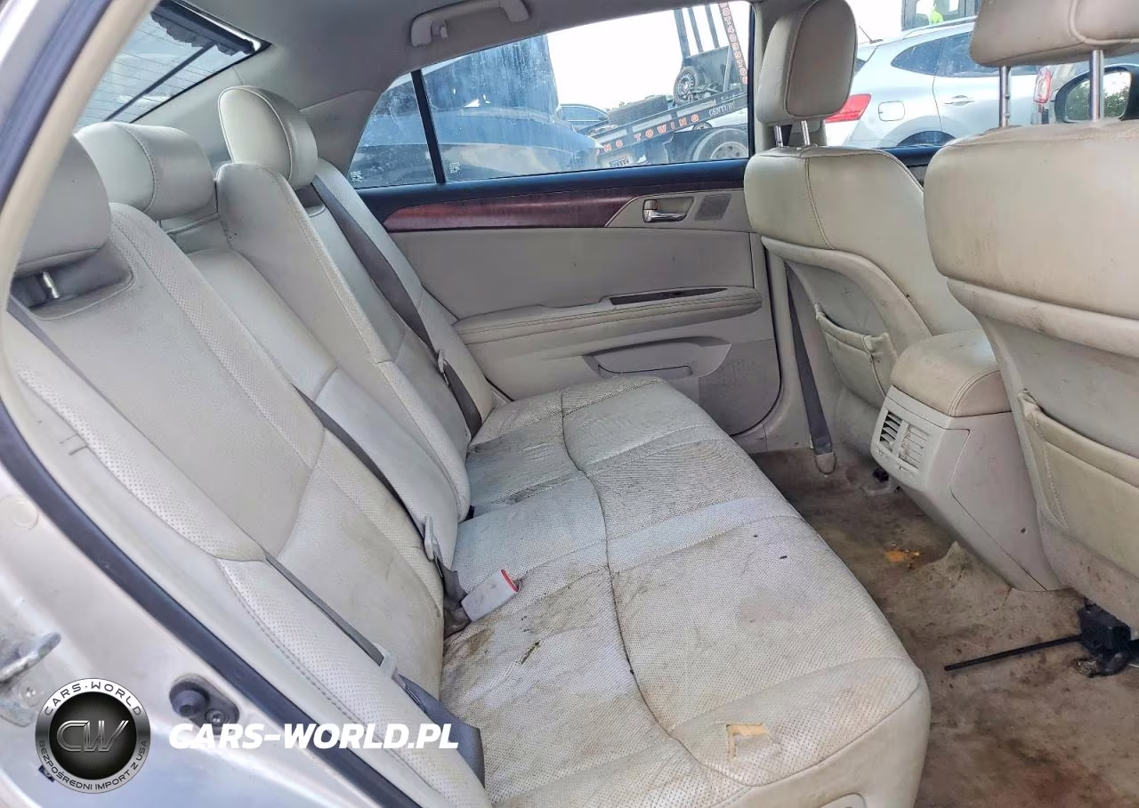 2011 Toyota Avalon Limited VIN:4T1BK3DB1BU420339 - 10