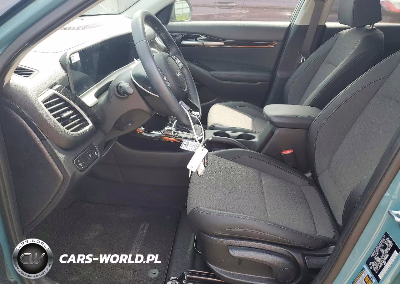 2026 Kia Seltos S VIN:KNDEUCAA9T7931983 - 7