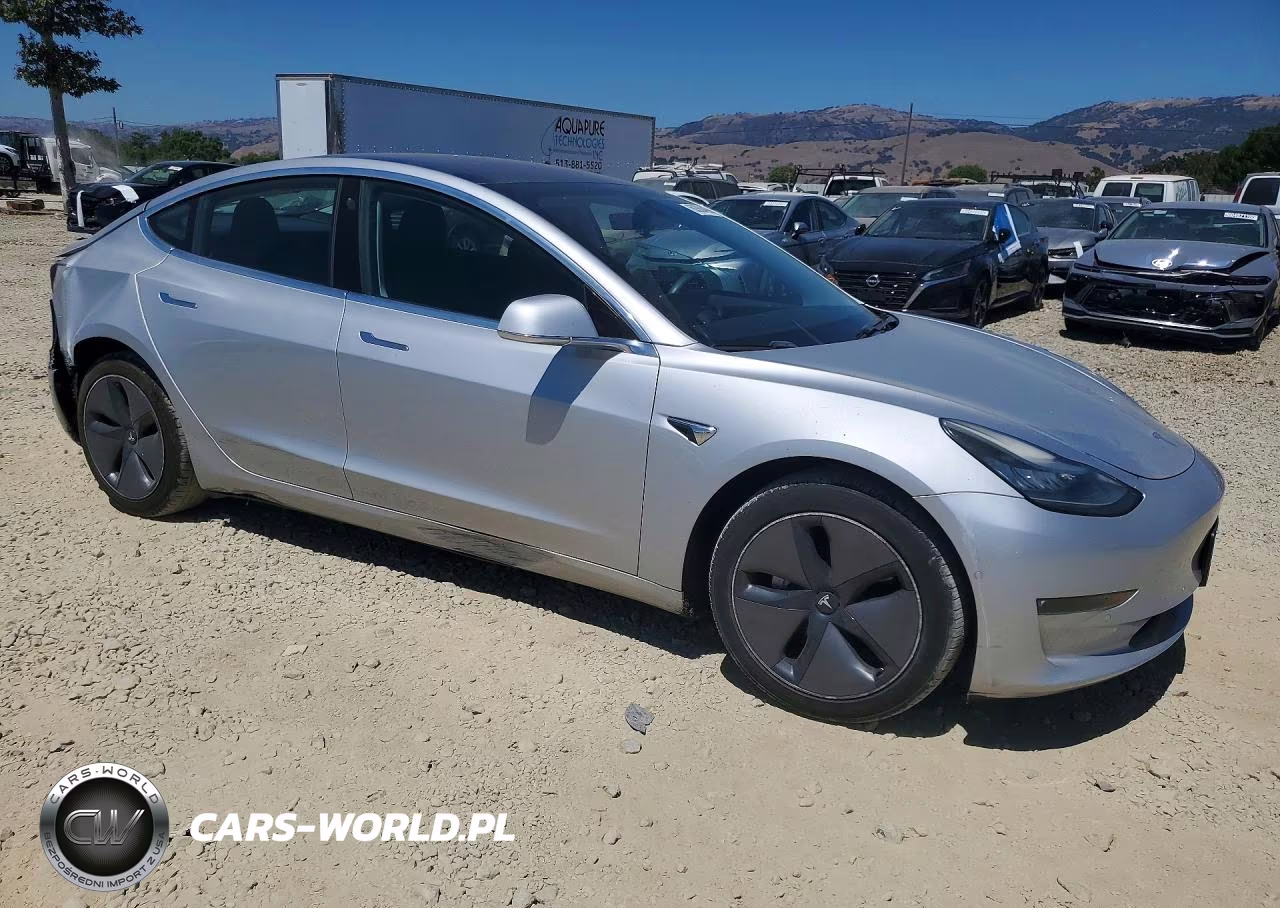 2018 Tesla Model 3 VIN:5YJ3E1EA6JF078498 - 4