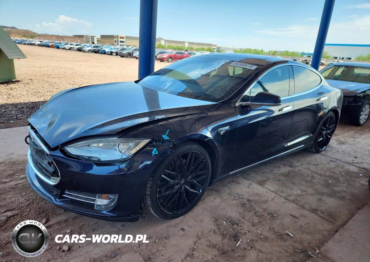 2013 Tesla Model S