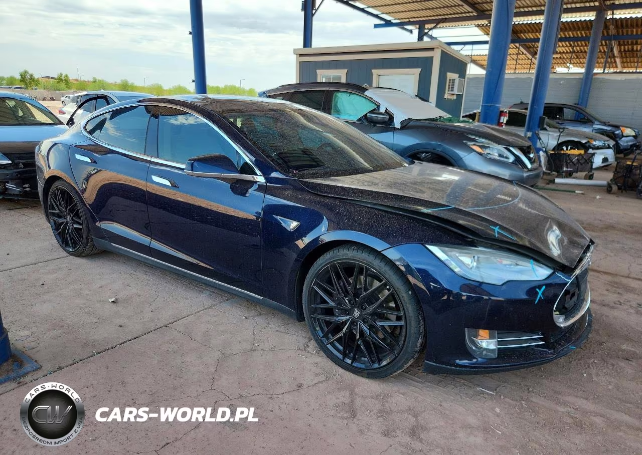 2013 Tesla Model S VIN:5YJSA1DP6DFP04598 - 4