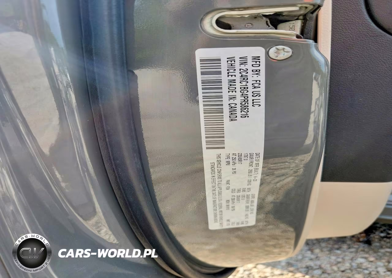 2023 Chrysler Pacifica Touring L VIN:2C4RC1BG4PR586216 - 12