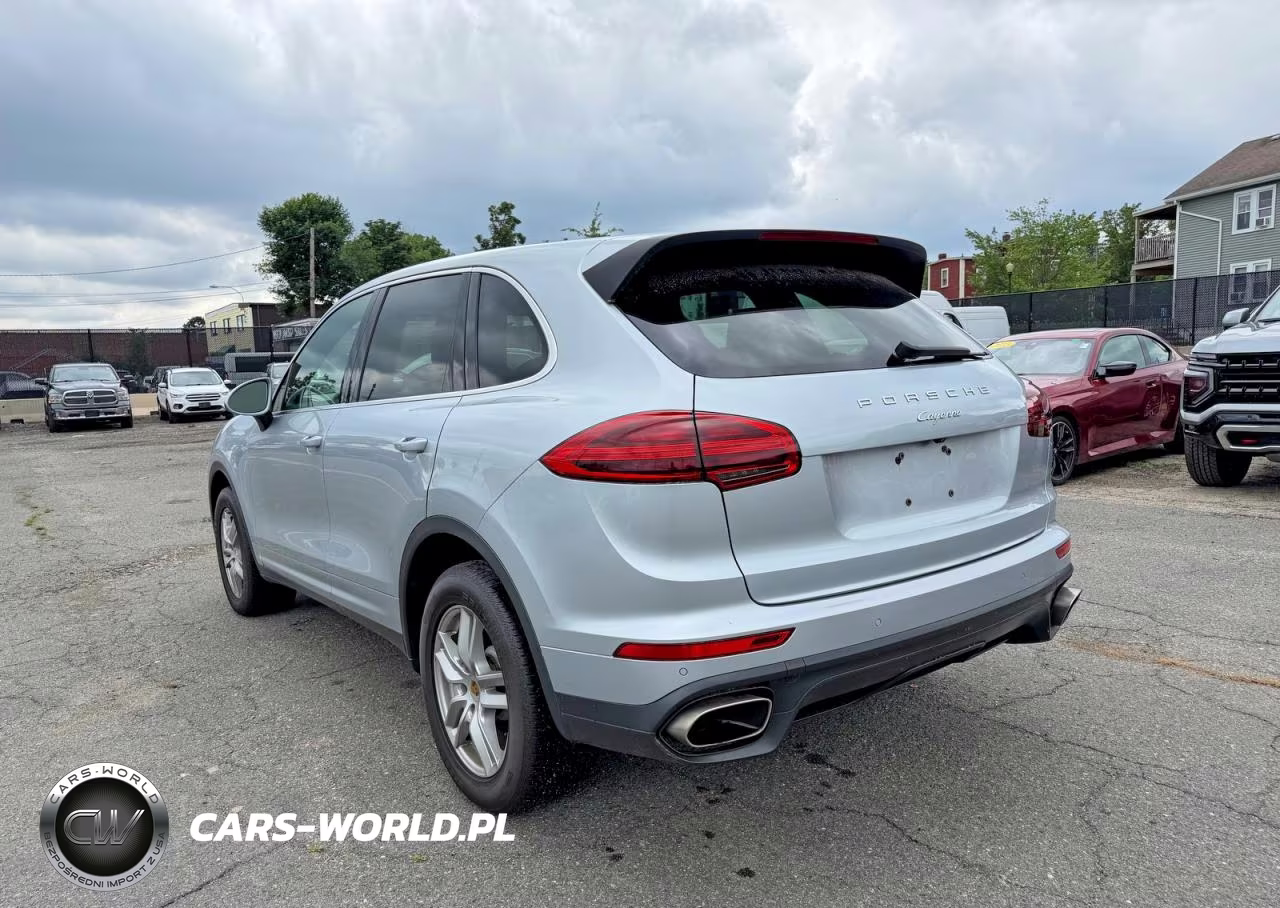 2016 Porsche Cayenne VIN:WP1AA2A24GLA09966 - 3