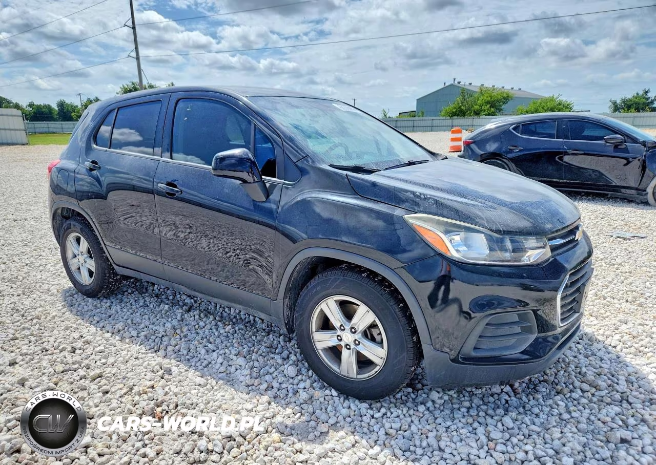 2019 Chevrolet Trax Ls VIN:3GNCJKSB1KL261669 - 4