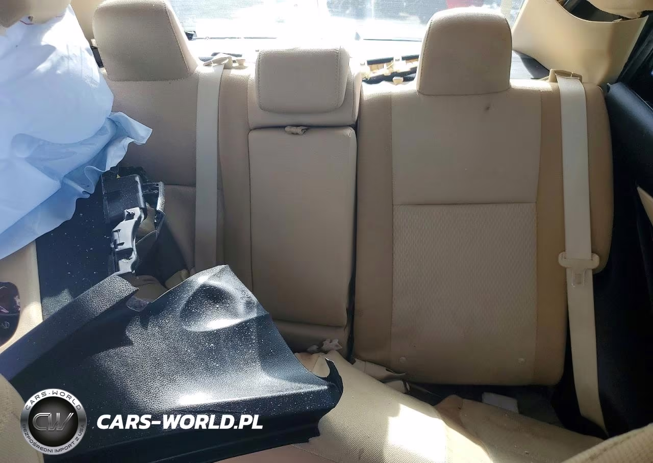 2017 Toyota Corolla Le VIN:5YFBURHE6HP732555 - 10