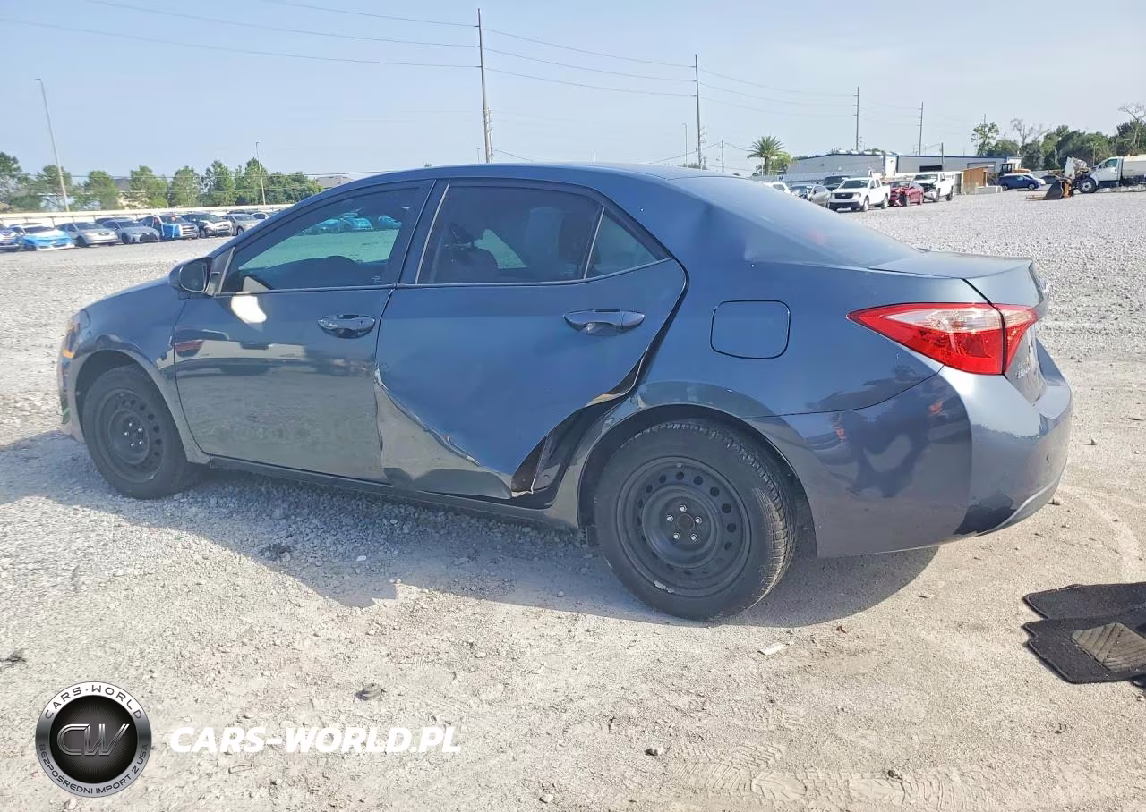 2017 Toyota Corolla Le VIN:5YFBURHE6HP732555 - 2