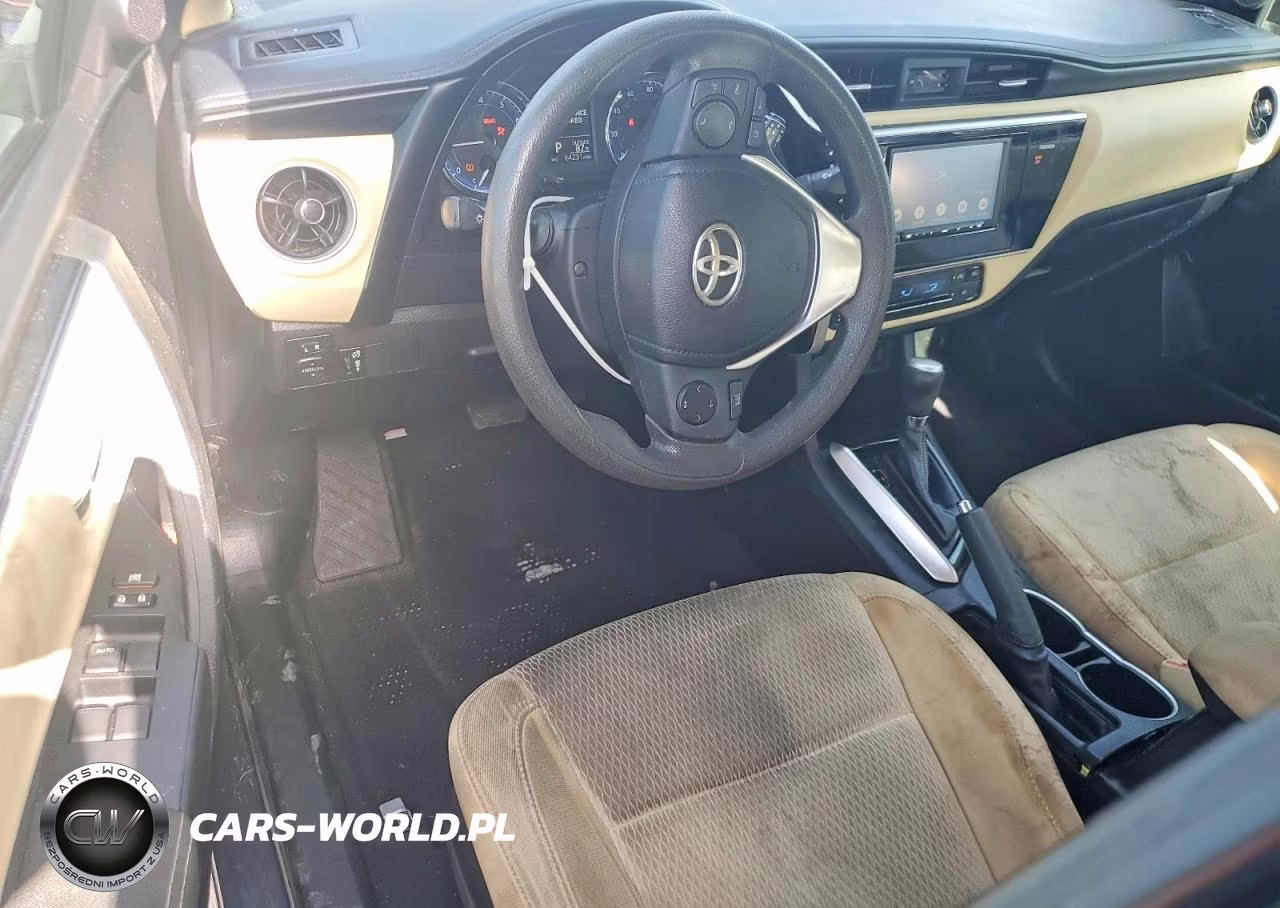 2017 Toyota Corolla Le VIN:5YFBURHE6HP732555 - 8