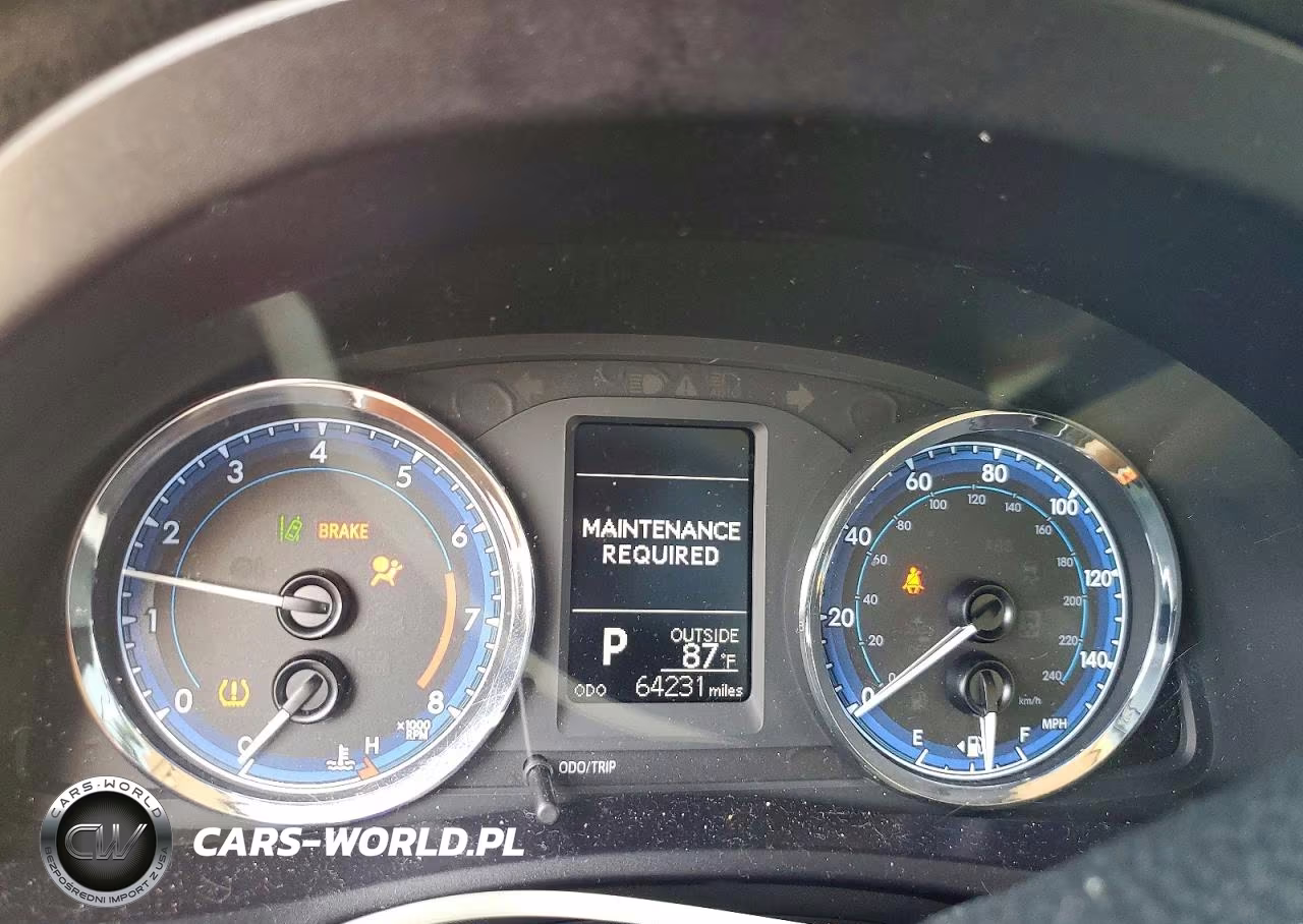 2017 Toyota Corolla Le VIN:5YFBURHE6HP732555 - 9