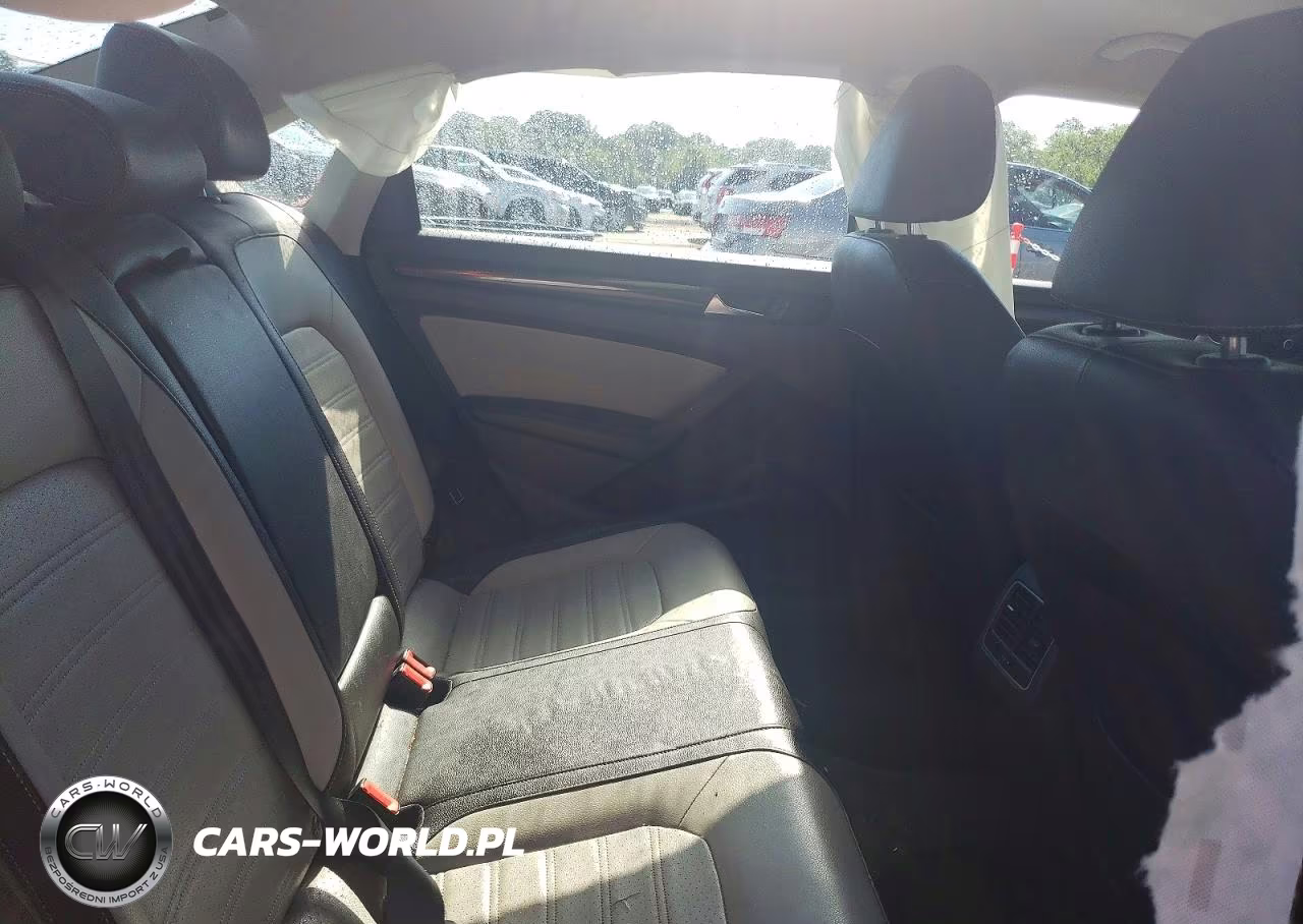 2015 Volkswagen Passat Se VIN:1VWBT7A30FC021839 - 10