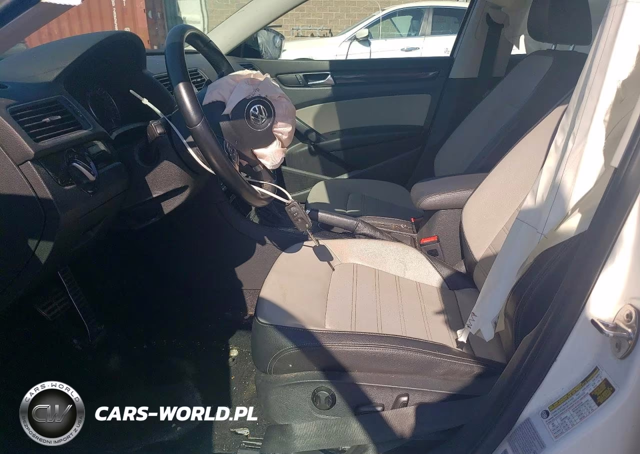 2015 Volkswagen Passat Se VIN:1VWBT7A30FC021839 - 7