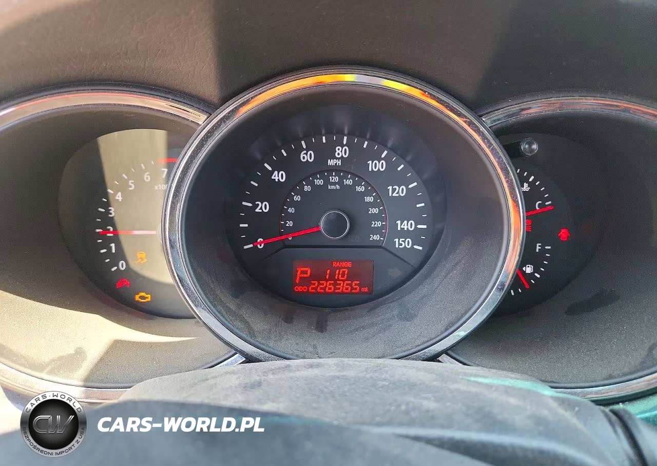 2013 Kia Sorento Lx VIN:5XYKT4A29DG311062 - 9