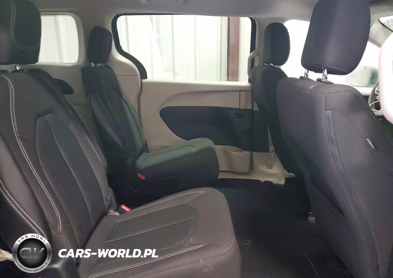 2022 Chrysler Voyager Lx VIN:2C4RC1CG2NR158138 - 11