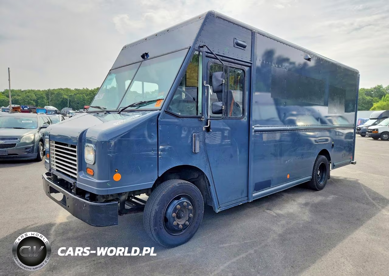 2021 Freightliner Mt45G Chassis Delivery Truck