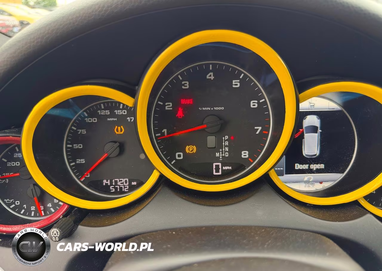 2018 Porsche Cayenne VIN:WP1AA2A21JKA02261 - 8