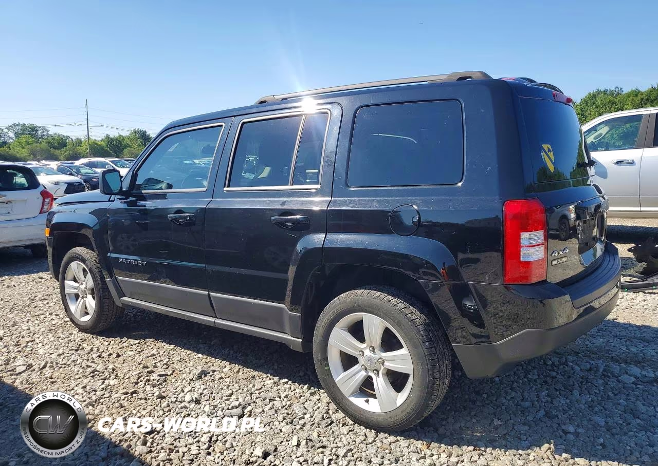 2013 Jeep Patriot Latitude VIN:1C4NJRFB7DD212571 - 2