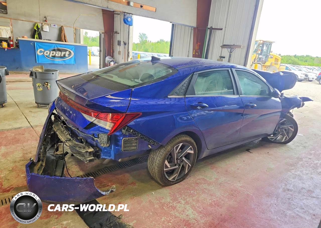 2025 Hyundai Elantra VIN:KMHLS4DG5SU882201 - 3