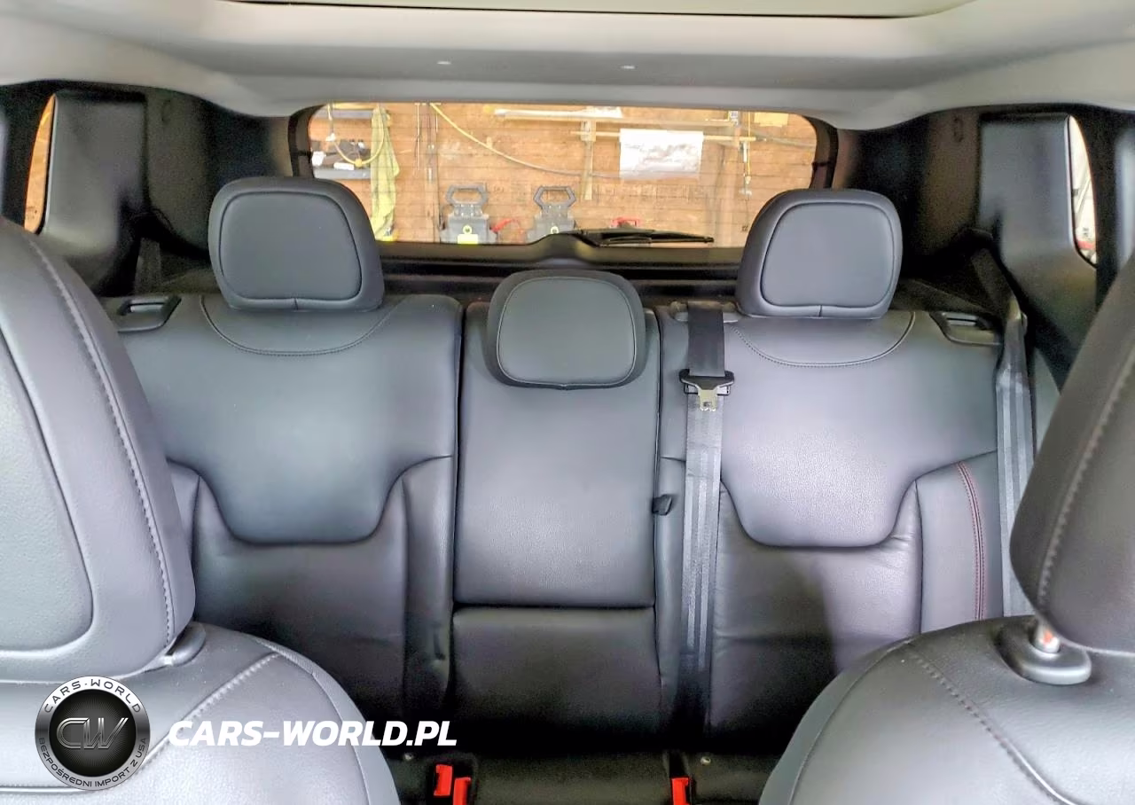 2021 Jeep Renegade Trailhawk VIN:ZACNJDC17MPM92487 - 10