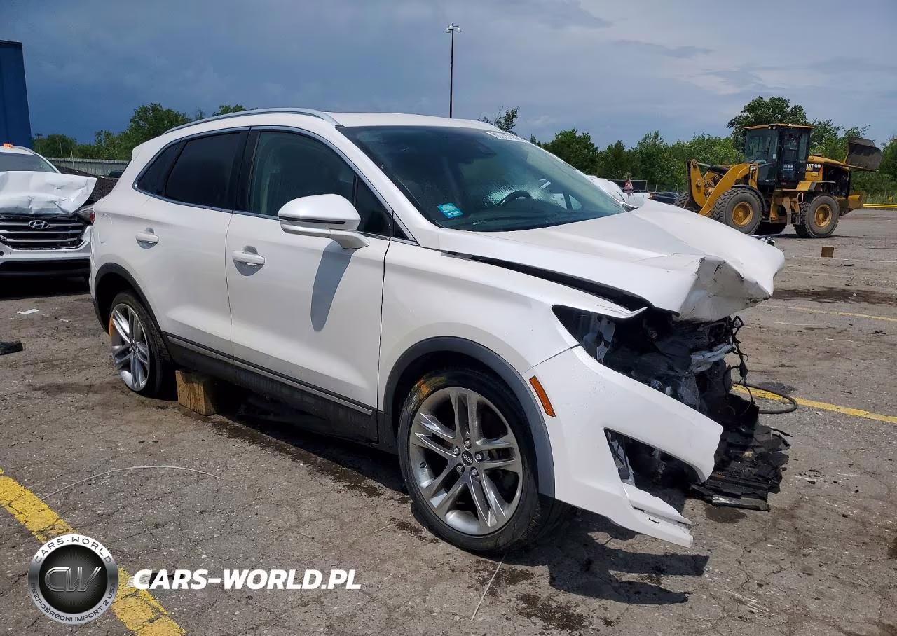 2018 Lincoln Mkc Reserve VIN:5LMCJ3D9XJUL14147 - 4