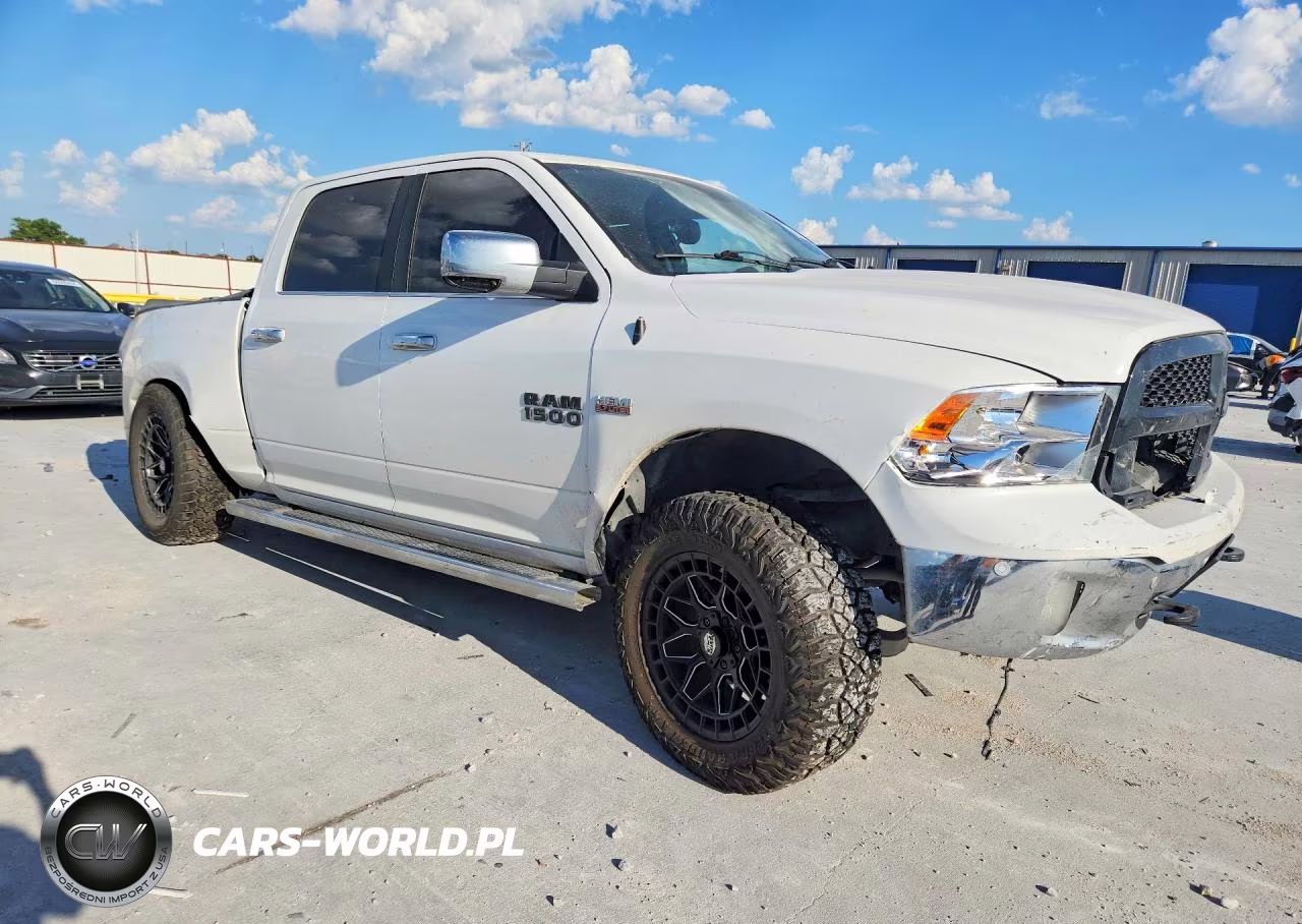 2018 Ram 1500 Slt VIN:1C6RR6LT4JS239246 - 4