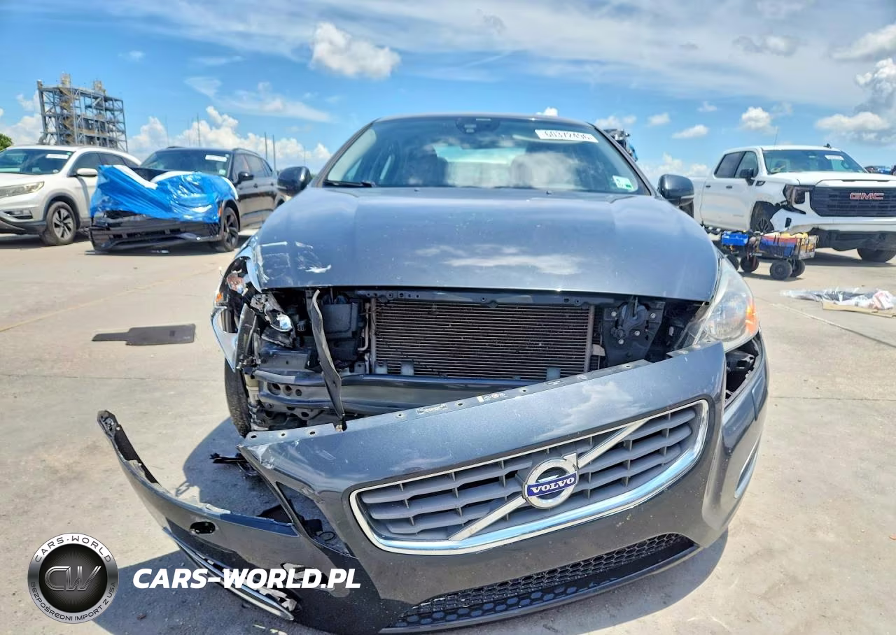 2013 Volvo S60 T5 VIN:YV1612FS8D2189142 - 5