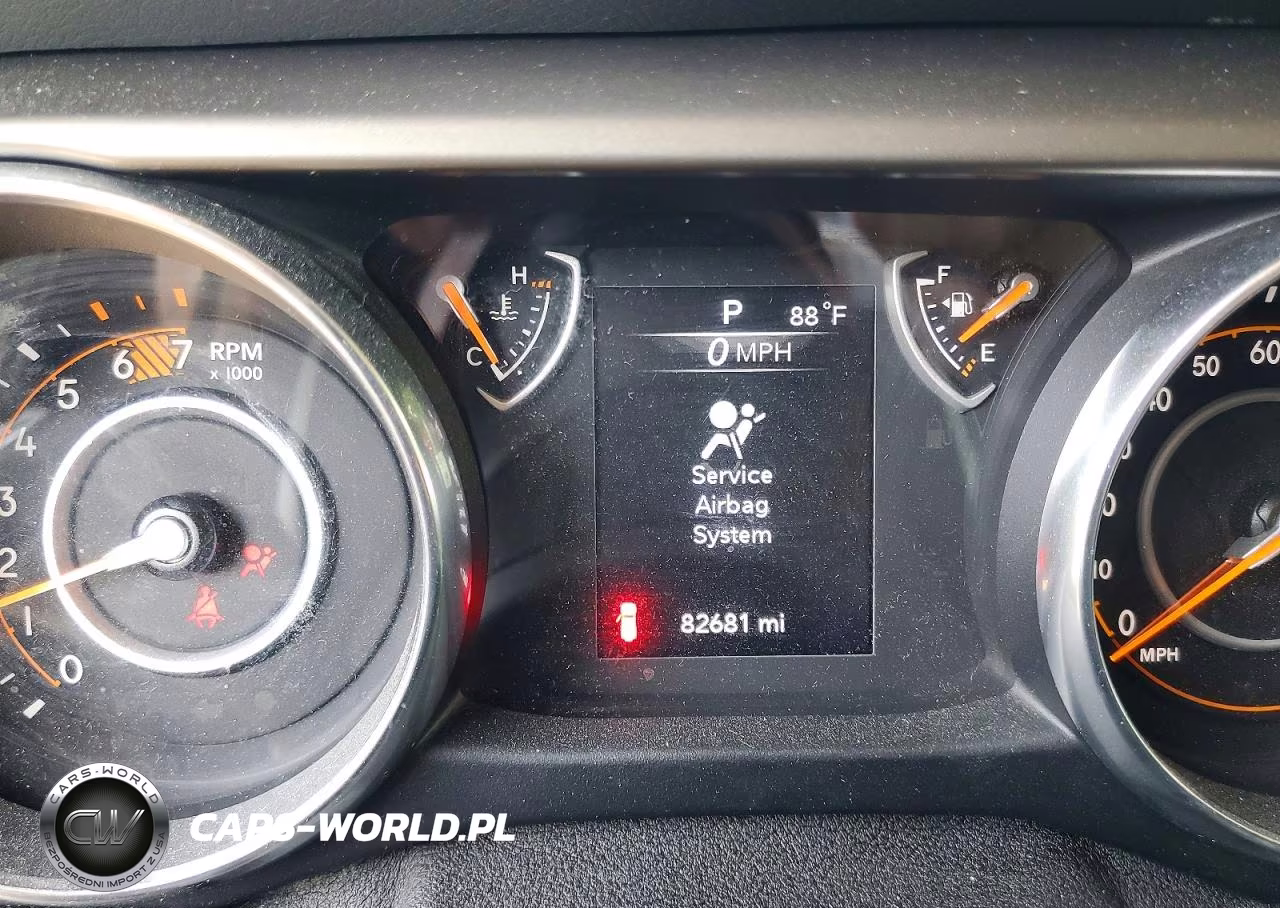 2019 Jeep Wrangler Sport VIN:1C4HJXAN7KW609699 - 9