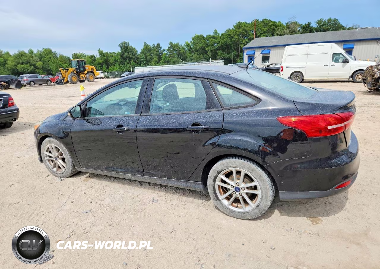 2017 Ford Focus Se VIN:1FADP3F21HL241878 - 2