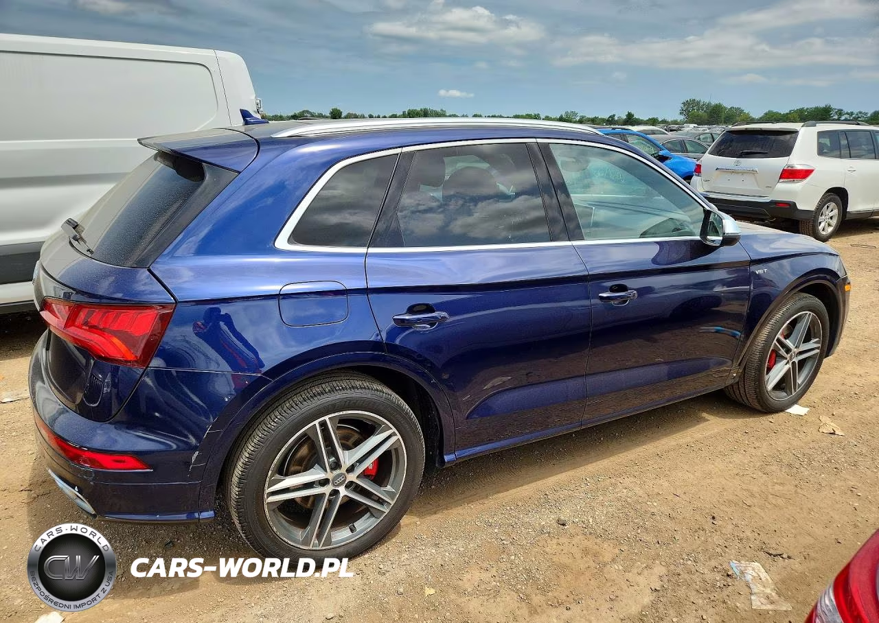 2018 Audi Sq5 Premium Plus VIN:WA1A4AFY6J2028901 - 3