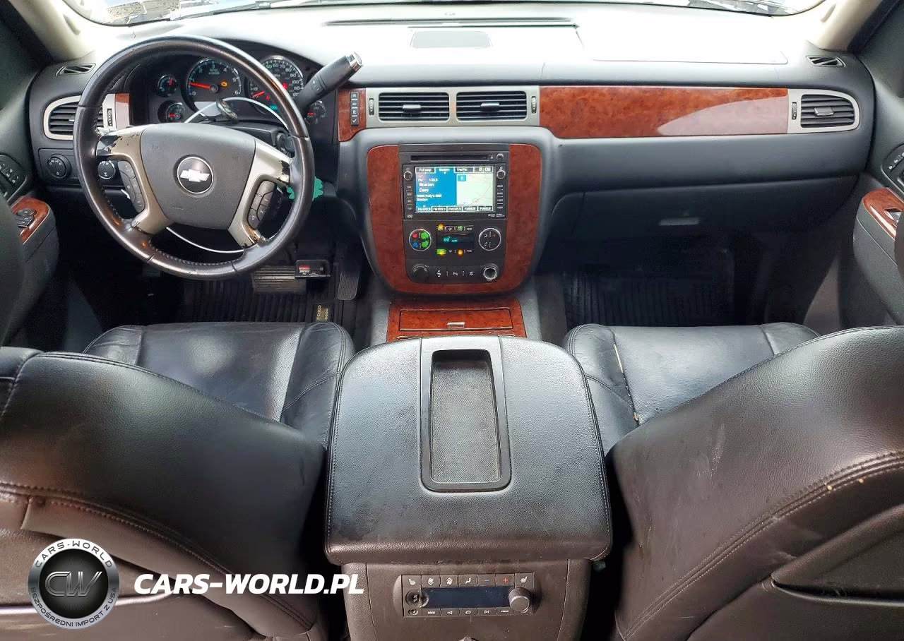 2010 Chevrolet Suburban K1500 Ltz VIN:1GNUKKE3XAR181736 - 8