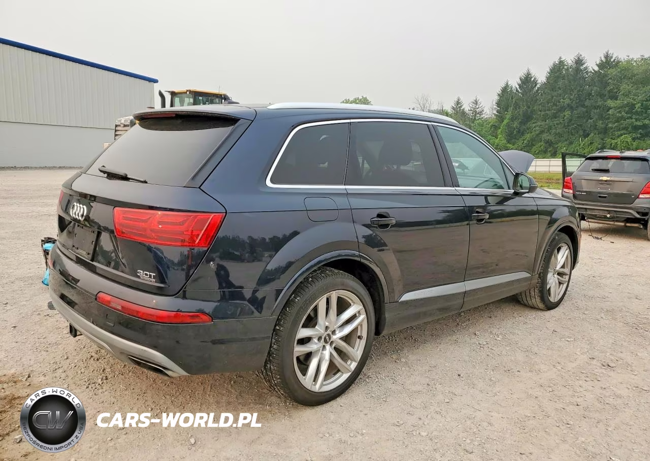 2017 Audi Q7 Prestige VIN:WA1VAAF74HD029304 - 3