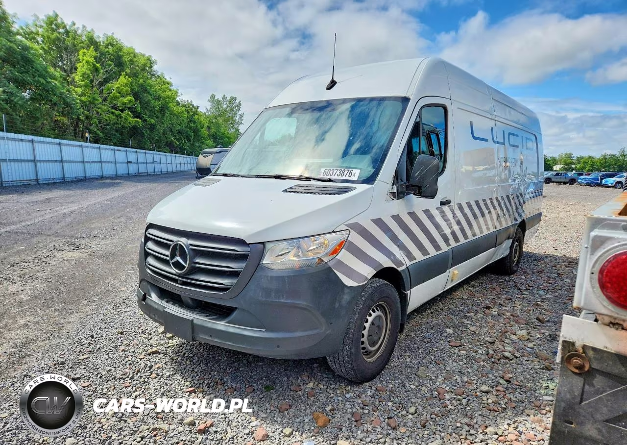 2021 Mercedes Benz Sprinter 2500 – zdjęcie 1 z 13