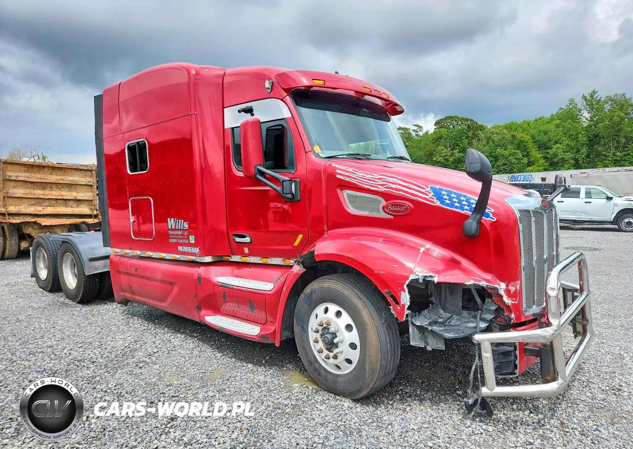 2017 Peterbilt 579 Semi Truck VIN:1XPBDP9X2HD363683 - 4