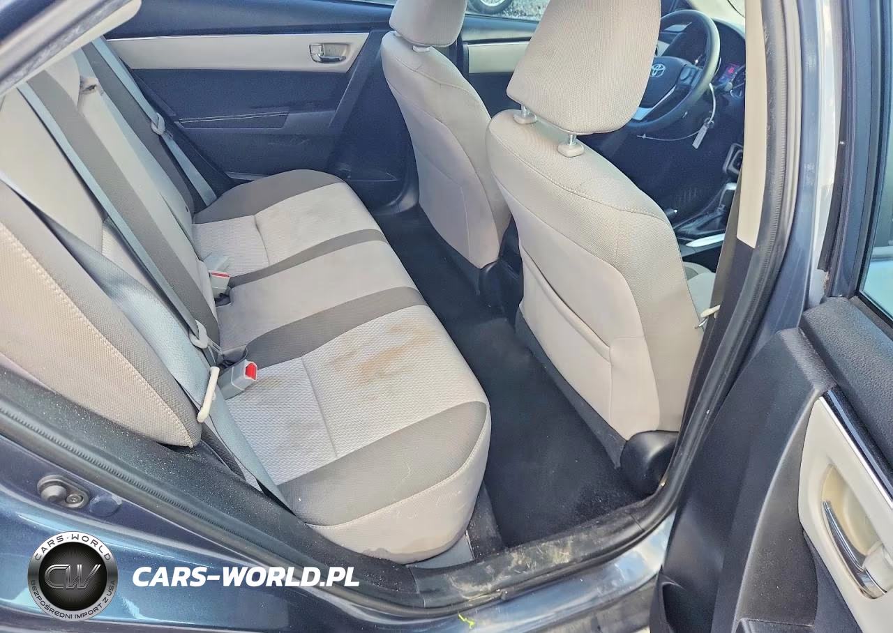 2017 Toyota Corolla Le VIN:5YFBURHEXHP594874 - 10