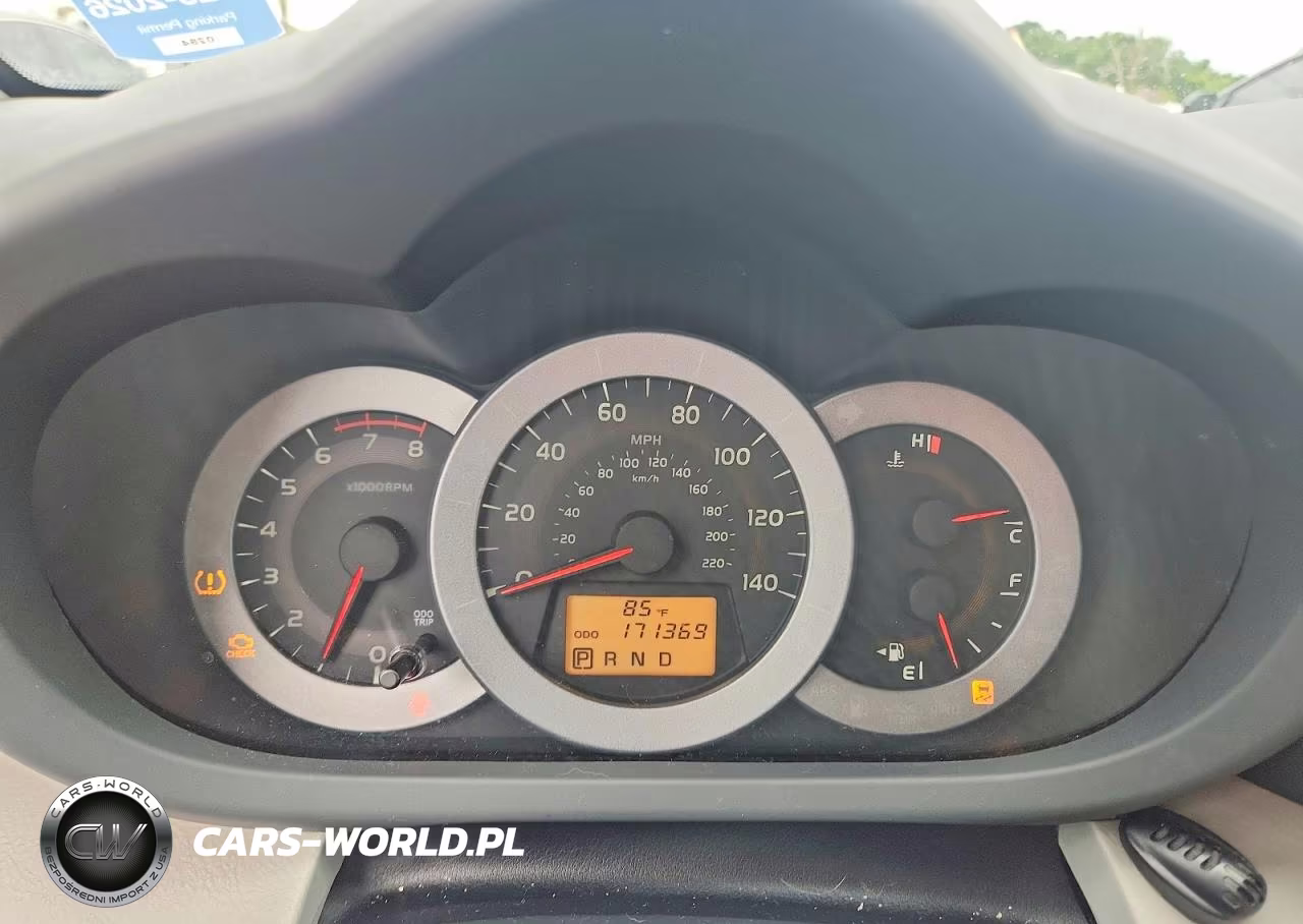 2011 Toyota Rav4 Base VIN:2T3ZF4DVXBW055072 - 9