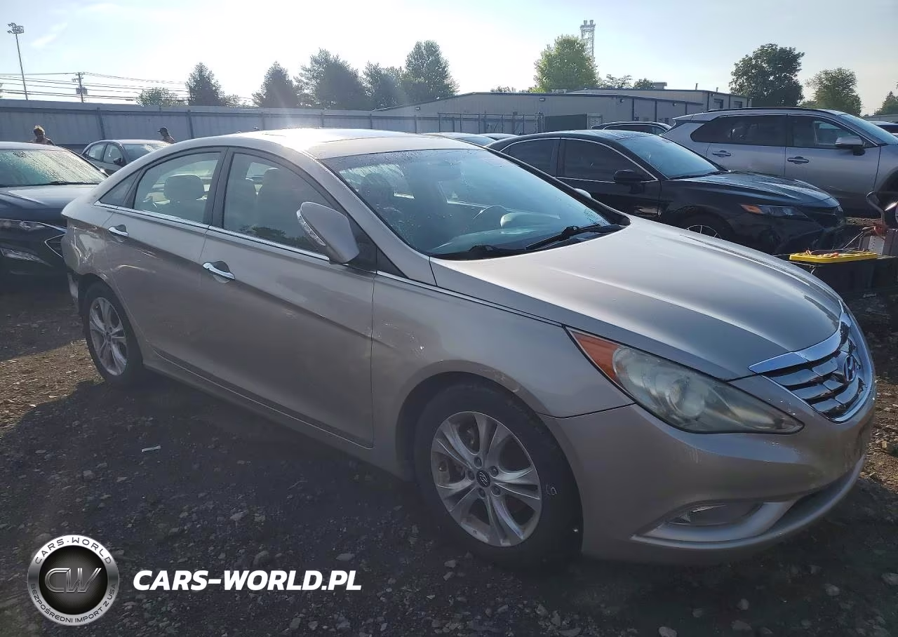 2011 Hyundai Sonata Limited VIN:5NPEC4AC3BH097391 - 4