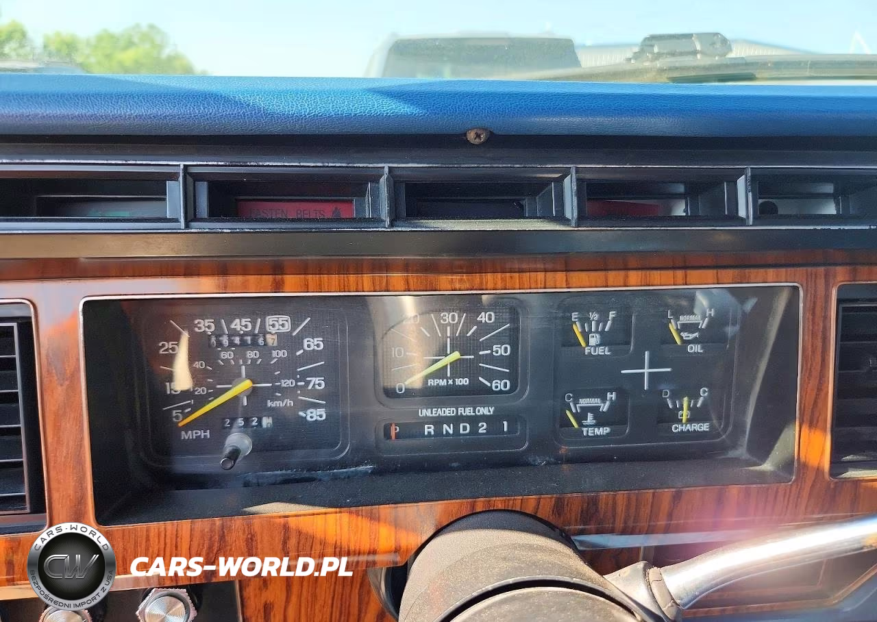 1983 Ford Bronco U100 VIN:1FMEU15G9DLA48294 - 9