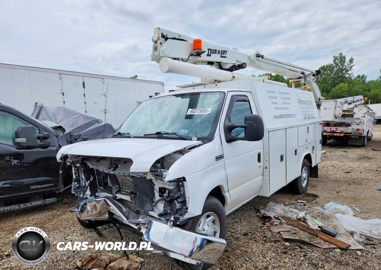 2021 Ford E350 Bucket Truck
