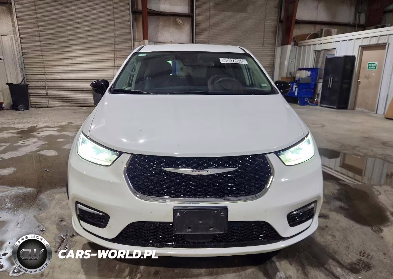 2024 Chrysler Pacifica Hybrid Select VIN:2C4RC1S79RR103886 - 5