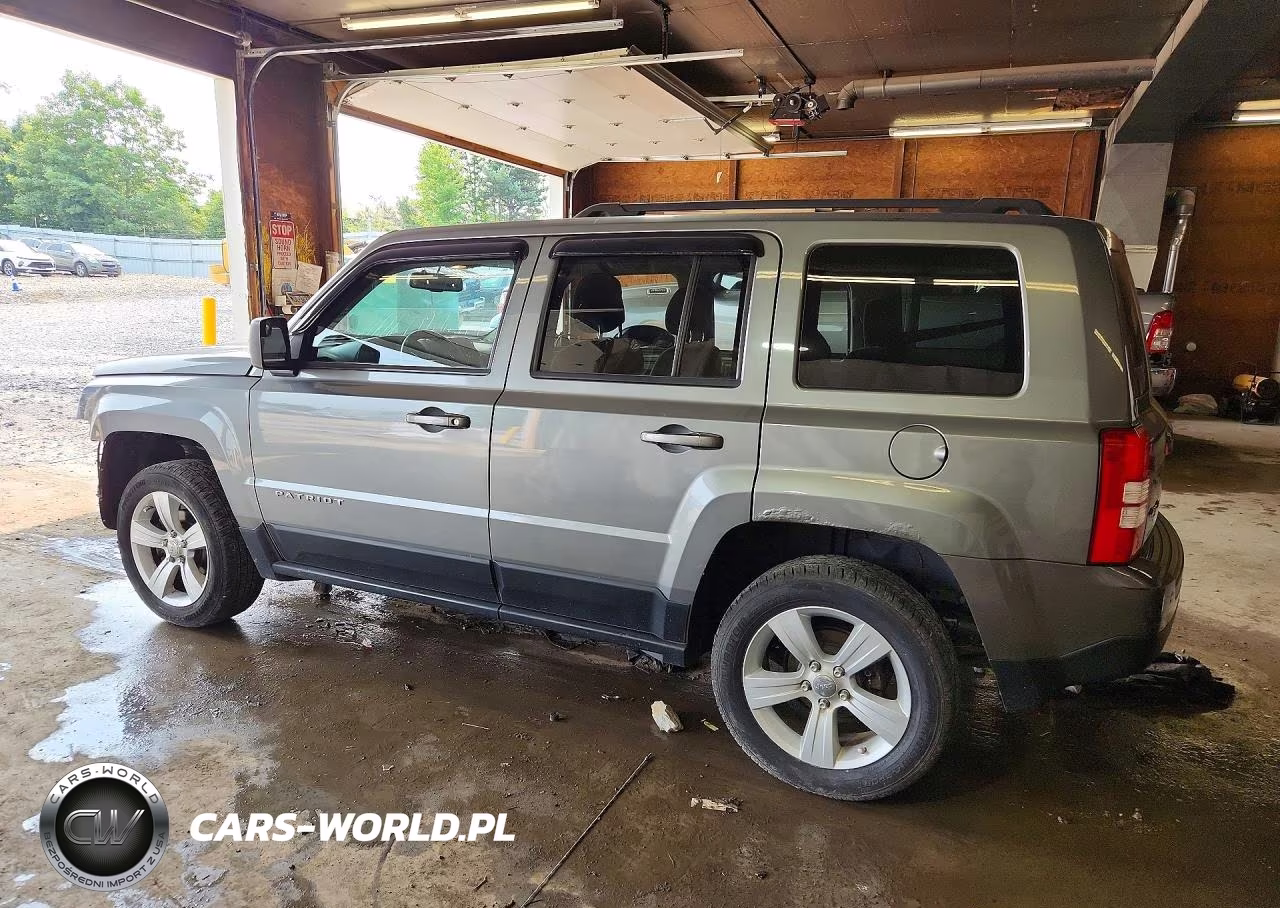 2013 Jeep Patriot Latitude VIN:1C4NJRFB8DD101091 - 2