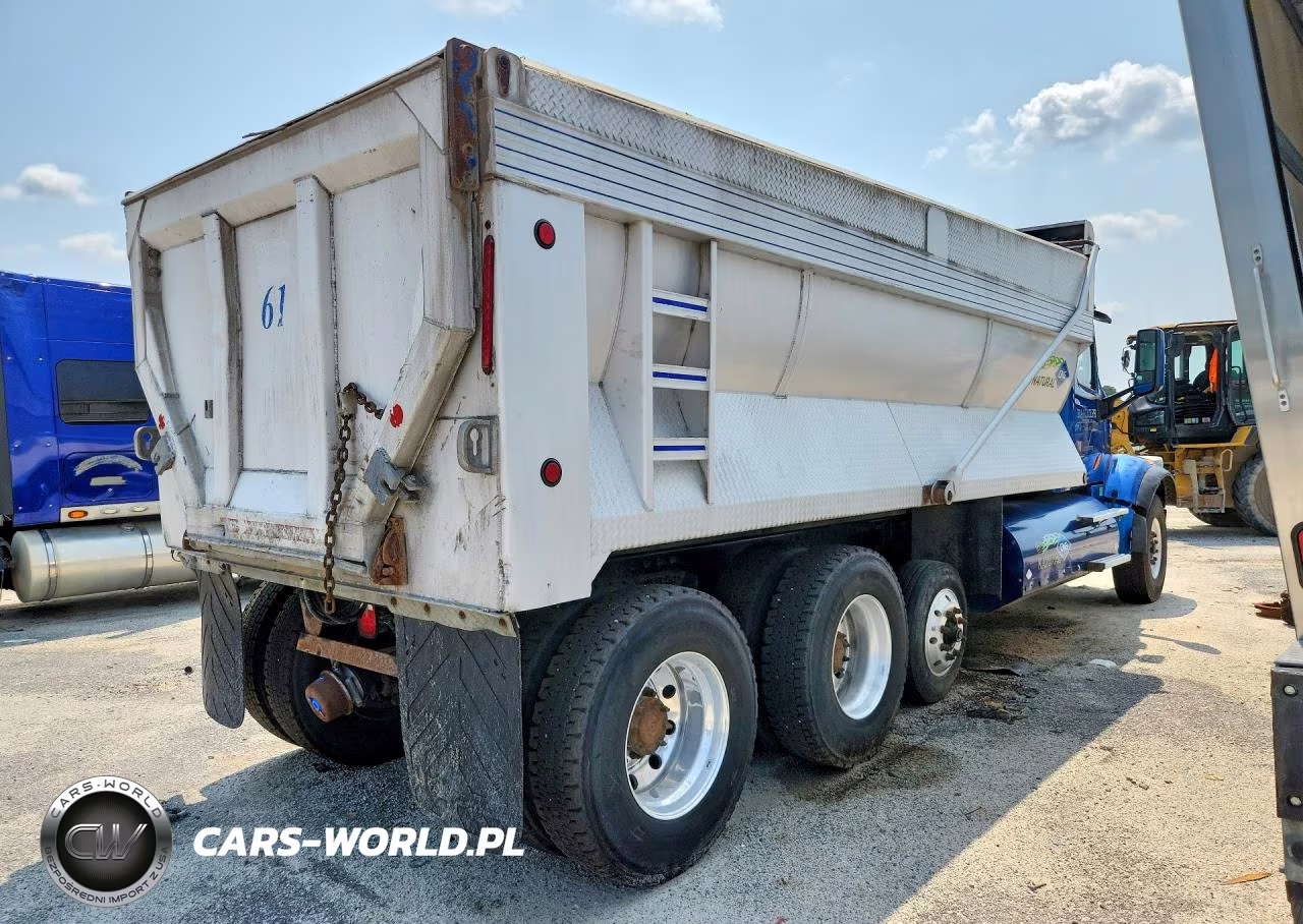 2016 Peterbilt 567 Dump Truck VIN:1NPCXH0X6GD345162 - 3