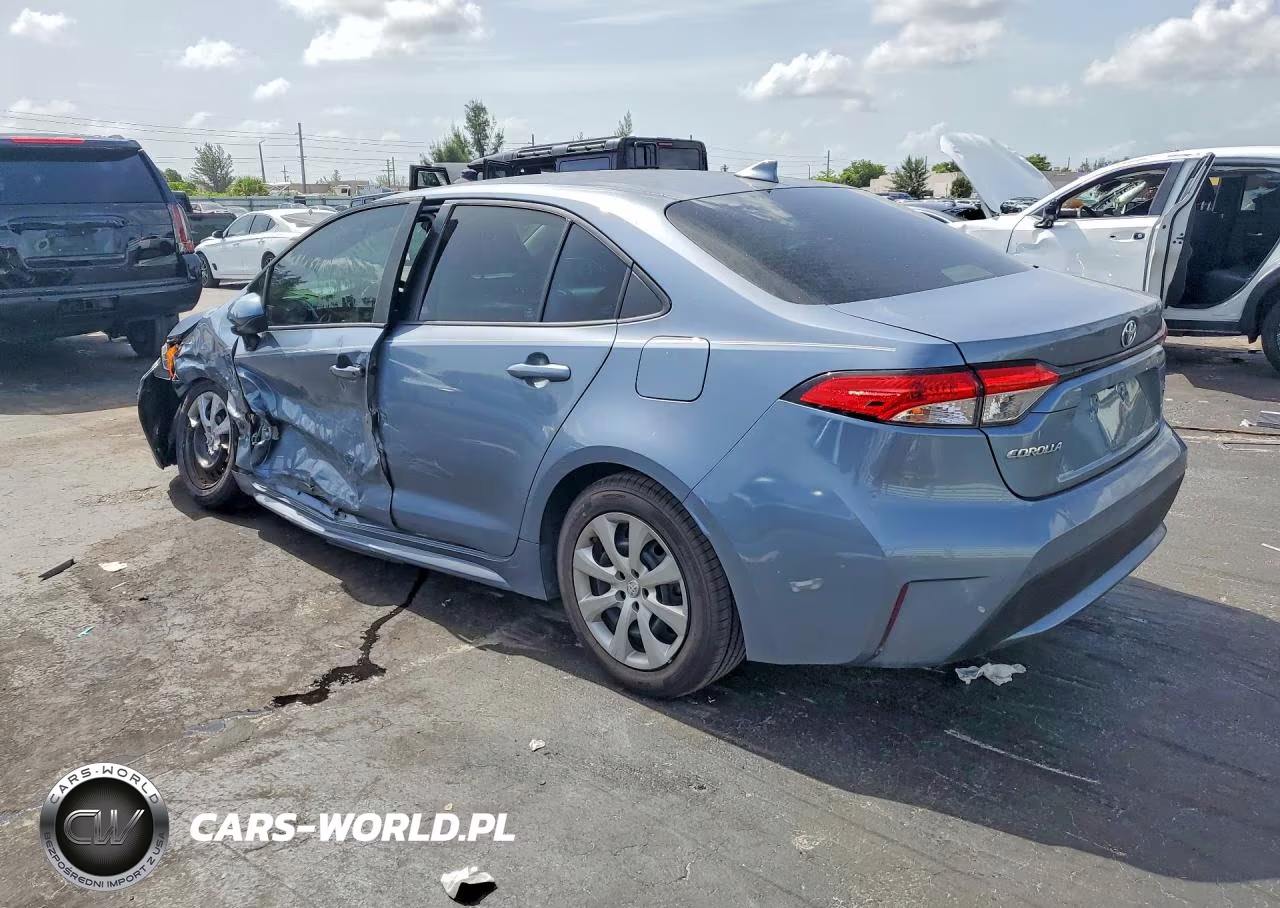 2020 Toyota Corolla Le VIN:5YFEPRAE5LP114439 - 2