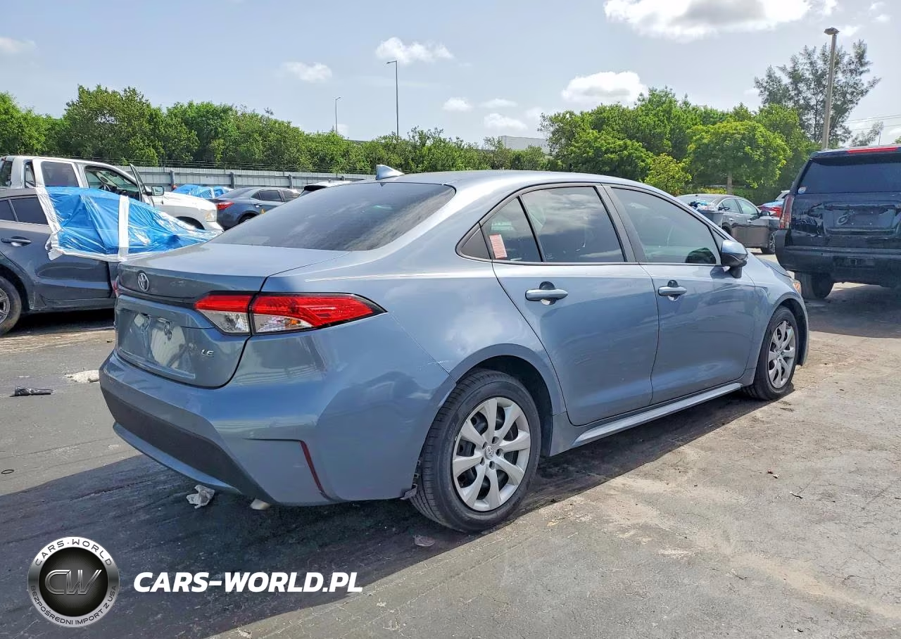 2020 Toyota Corolla Le VIN:5YFEPRAE5LP114439 - 3