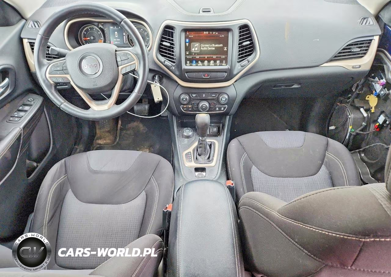 2015 Jeep Cherokee Latitude VIN:1C4PJMCB2FW626266 - 8