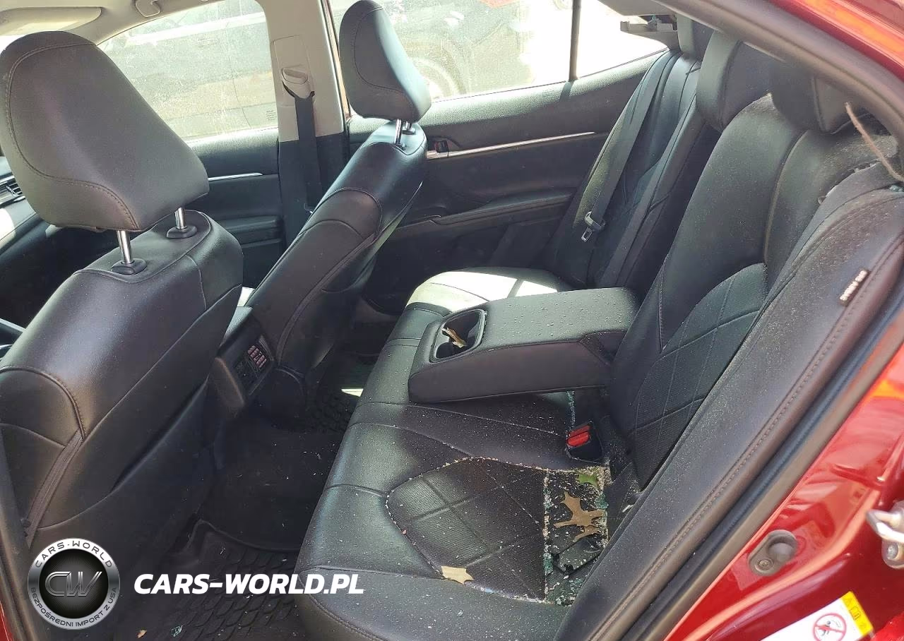 2019 Toyota Camry Xle VIN:4T1B11HK1KU708329 - 10