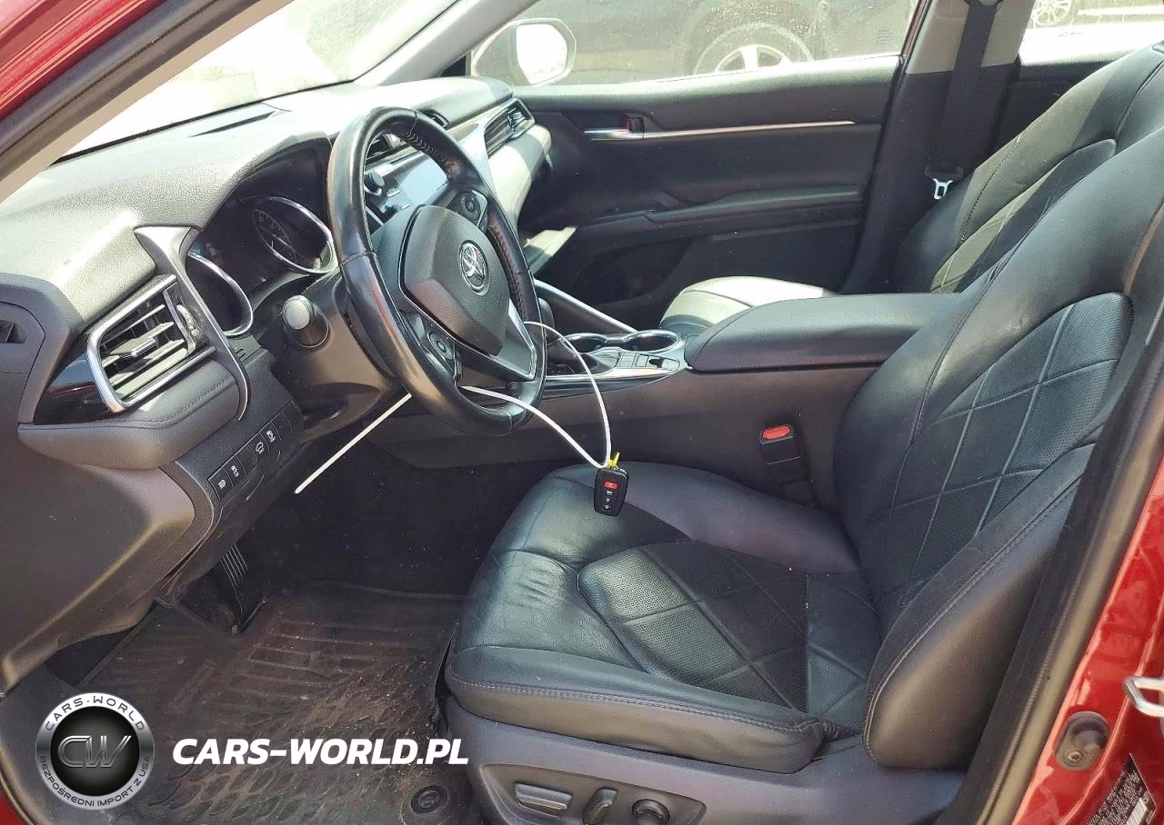 2019 Toyota Camry Xle VIN:4T1B11HK1KU708329 - 7