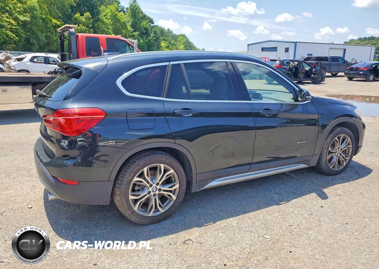 2016 BMW X1 xDrive28I VIN:WBXHT3Z37G4A50895 - 3