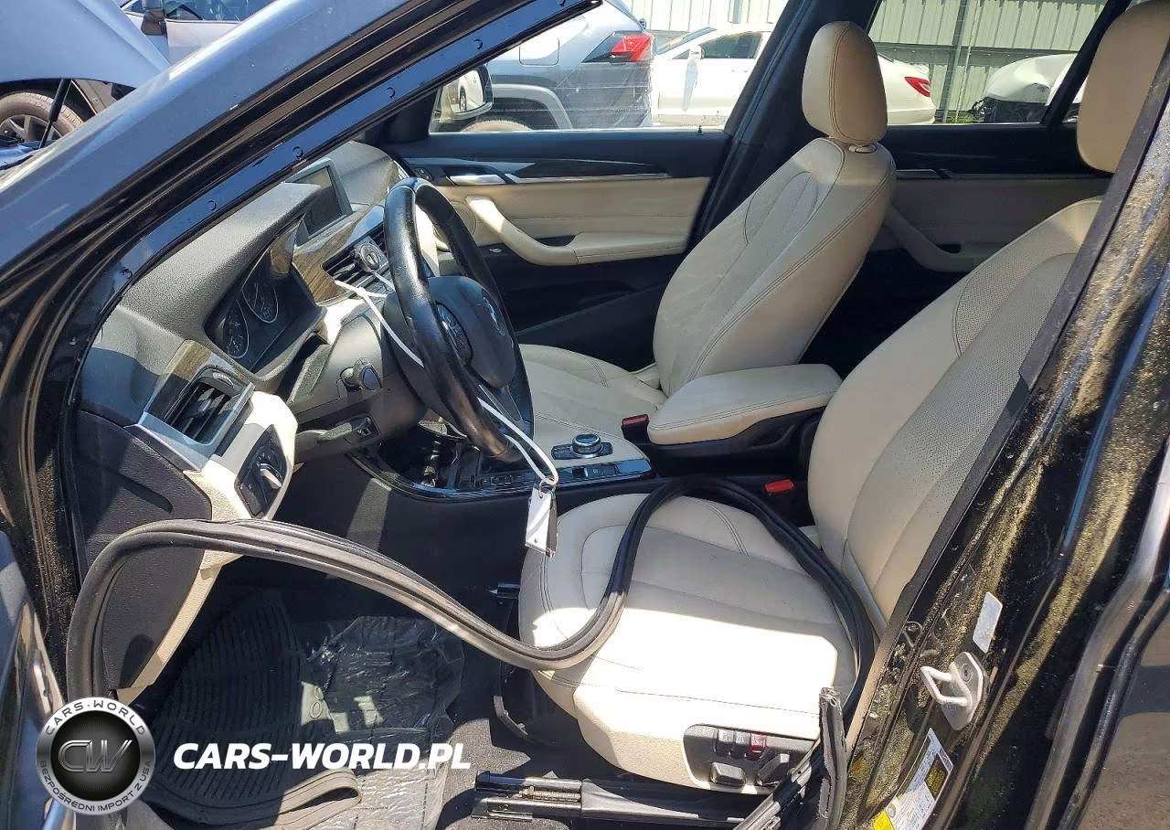 2016 BMW X1 xDrive28I VIN:WBXHT3Z37G4A50895 - 7