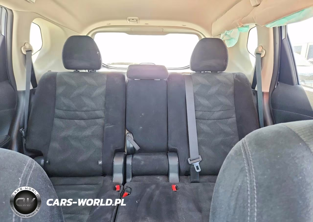 2015 Nissan Rogue Sv VIN:5N1AT2MTXFC903111 - 10