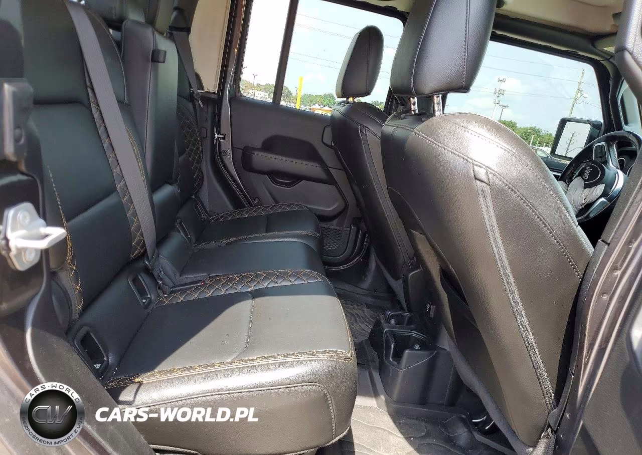 2021 Jeep Gladiator Overland VIN:1C6HJTFG1ML593269 - 10