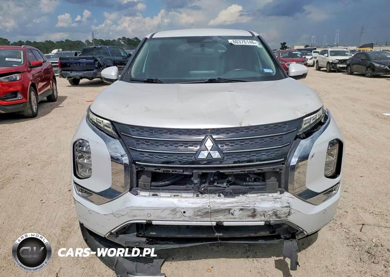 2023 Mitsubishi Outlander Se-Se Black Edition-Se Technology-Se Special Edition VIN:JA4J3UA84PZ024101 - 5